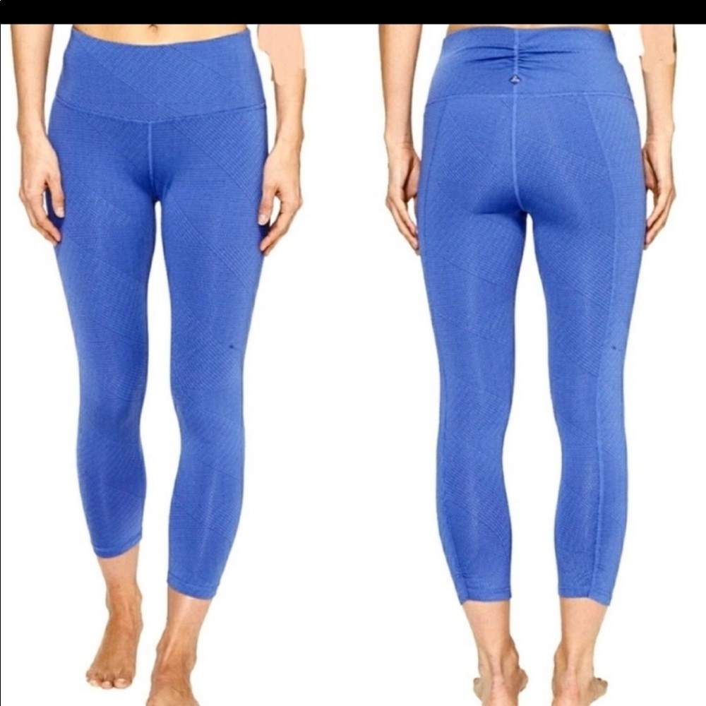 Prana Misty Capri Leggings Mid Rise Blue Geo Sz Small
